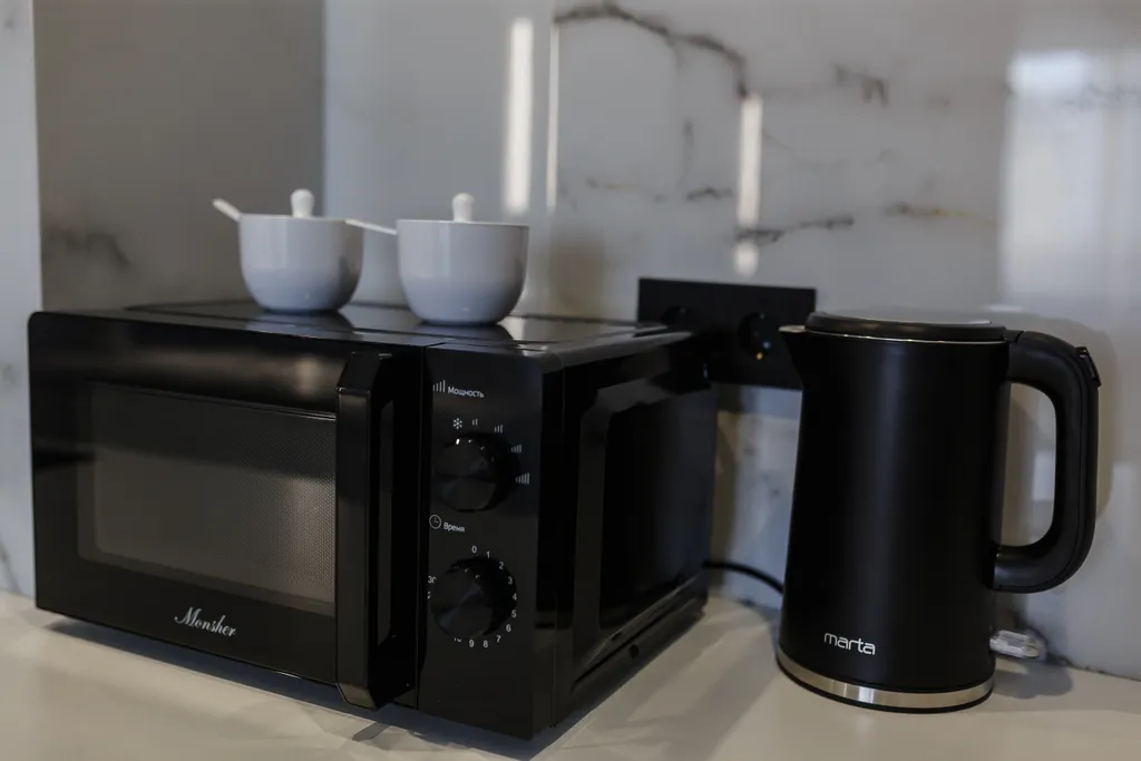 Стильная студия с дизайнерским ремонтом