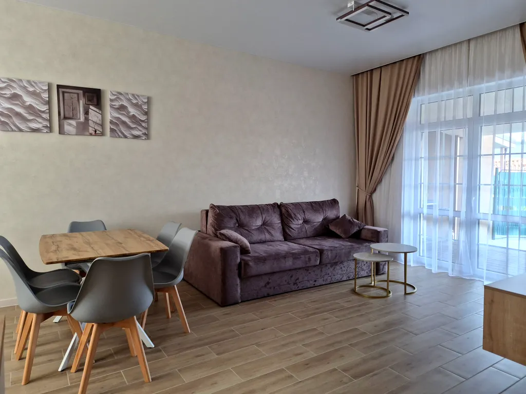 Домик у моря