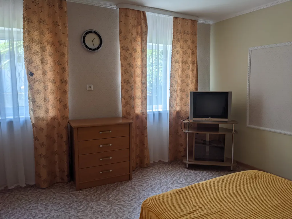 Отдельный дом в частном секторе