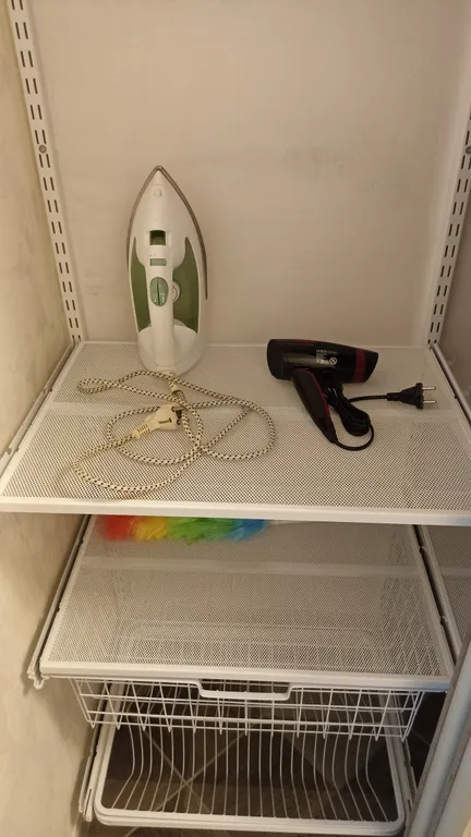 Уютная квартира в жилом районе, рядом с бассейном, магазинами и остановкой