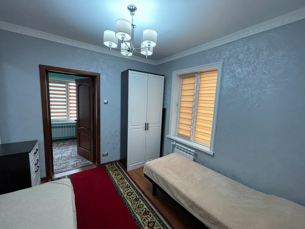 Дача с большим бассейном