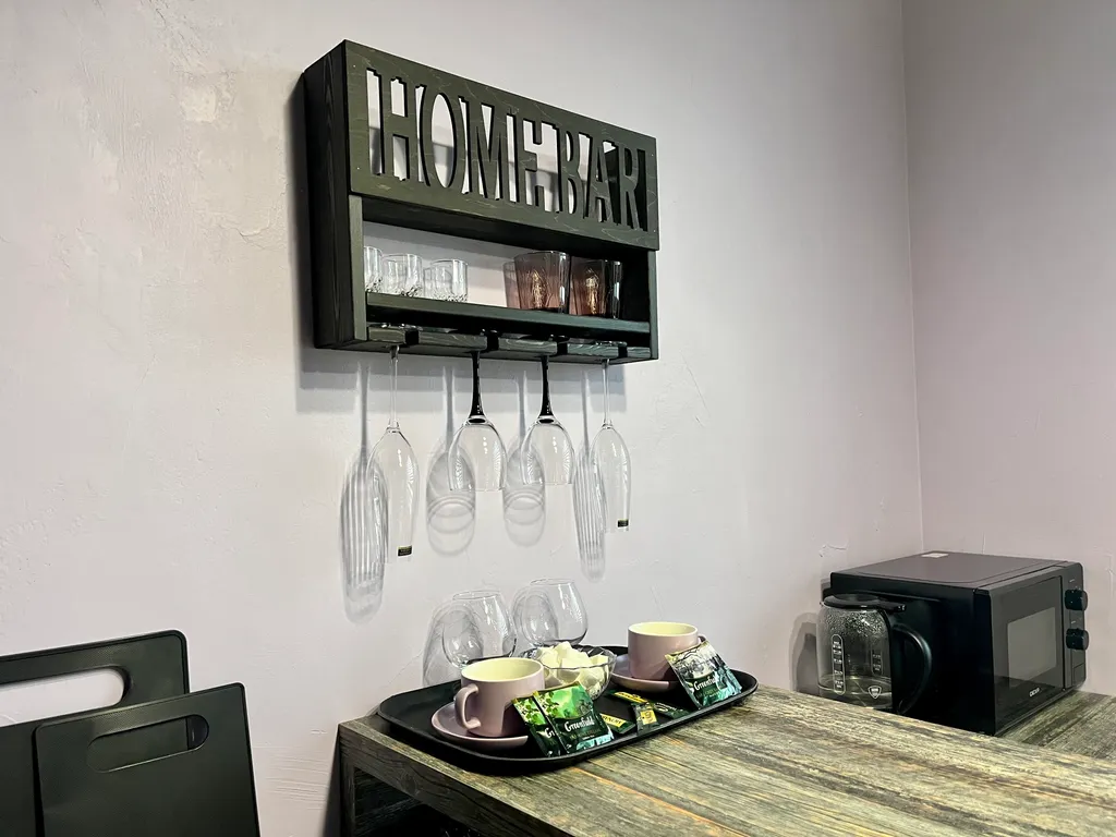 Стильная квартира с пилоном