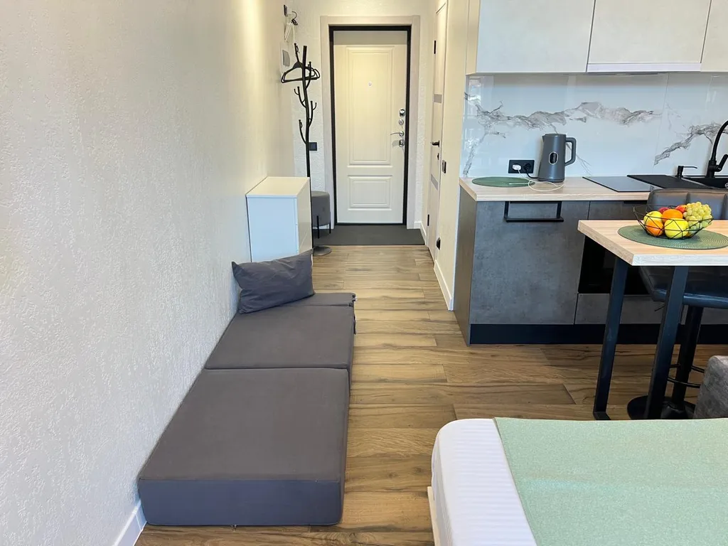 Студия трехместная с бассейном