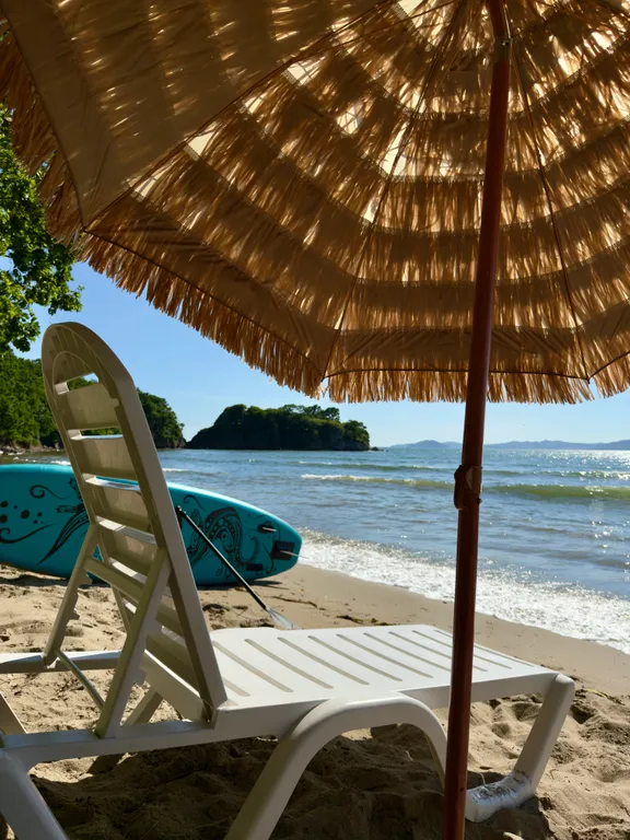 Четырехместный номер с террасой, первая линия от моря