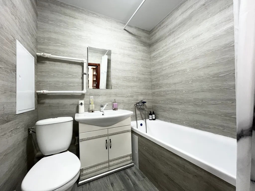 Чистая, однокомнатная квартира на Хусаиновых