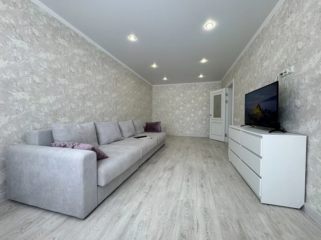 Двухкомнатная квартира возле аквапарка — аренда посуточно в Оренбург