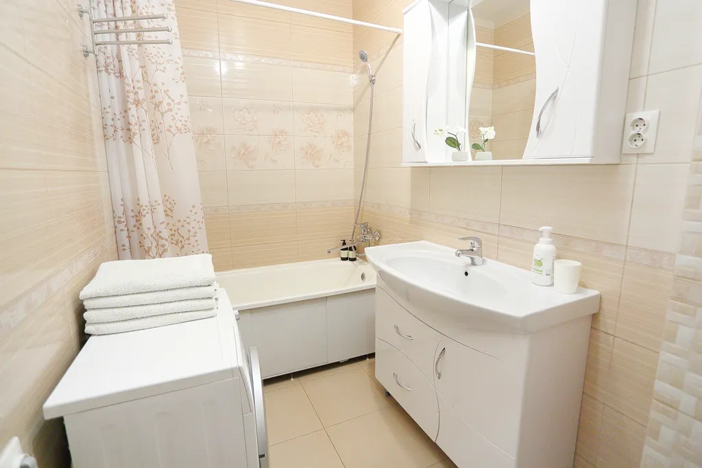 Большая квартира у спорткомплекса гран-при и мед. центра Олимп