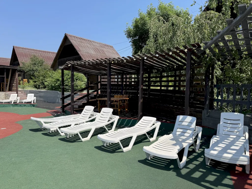 Коттедж в Кабардинке с бассейном и видом на море