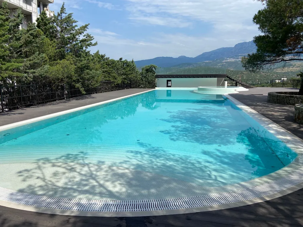 Видовая квартира в Алуште