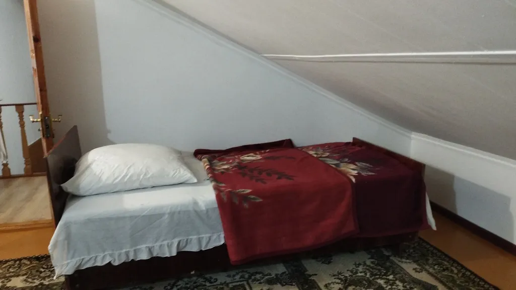 4-комнатный Дом