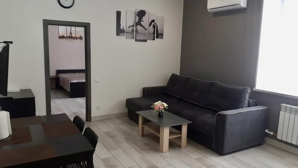 Уютная квартиру с видом на санаторий Юбилейный