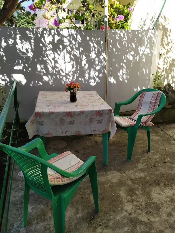 Квартира Уютная комната в тихом частном доме рядом с морем — Гагра