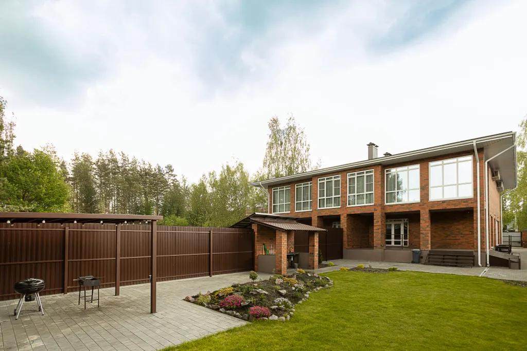 Многофункциональный коттедж