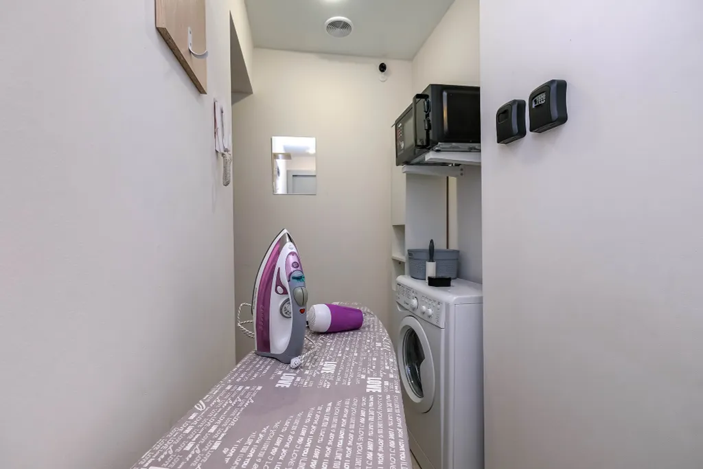 Современная уютная студия рядом с метро Студенческая и ЛДС- Арена