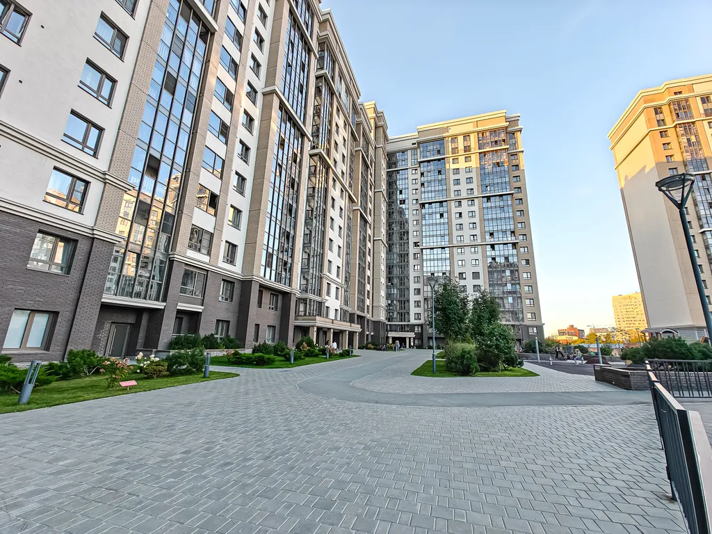 Квартира Солнечная квартира с двумя спальнями и балконом — Новосибирск