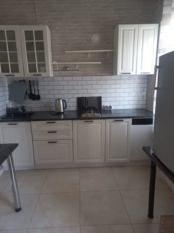 Дом с террасой на берегу моря