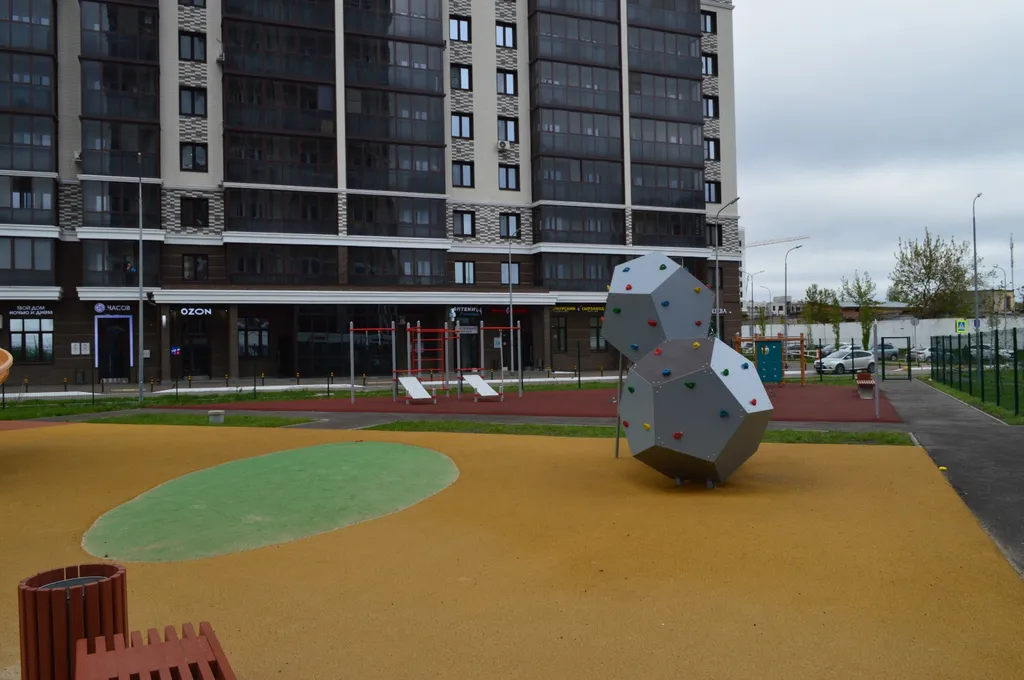 Квартира Большая чистая квартира в новом доме рядом с метро — Казань