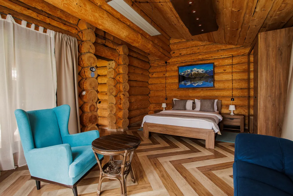 Шале У реки