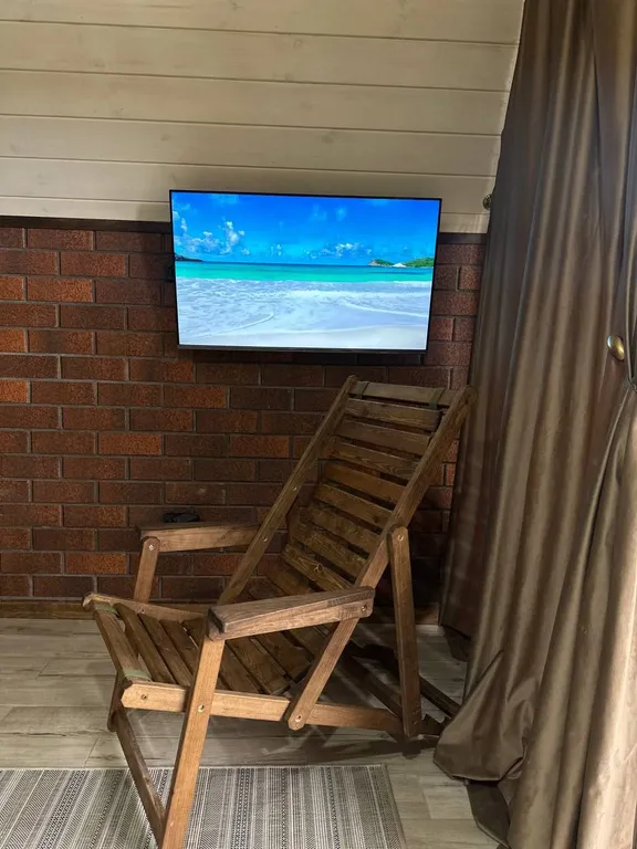 Коттедж 2-этажный с креслом качалкой — аренда посуточно в Инчхе