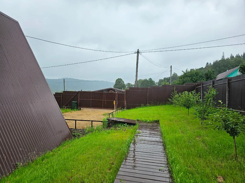 Шестиместный коттедж с изолированным участком 10 соток №2