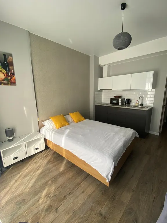 Апартамент с бассейном и видом на море