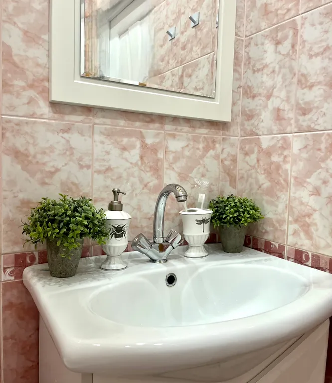 Уютная квартира у вокзала со своей парковкой