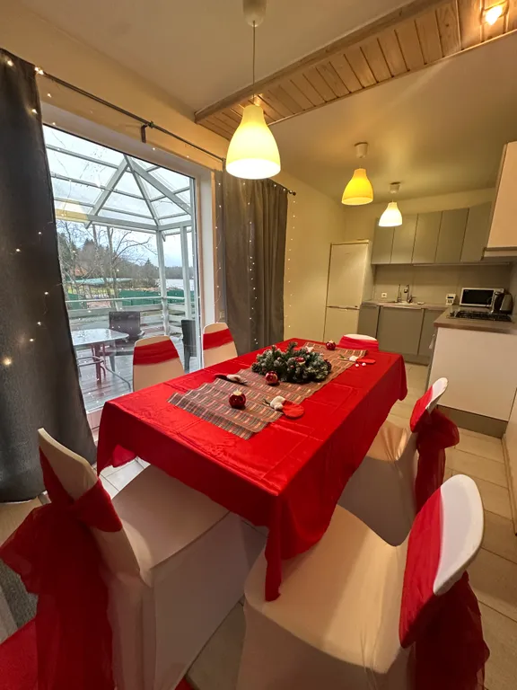 Дом у озера