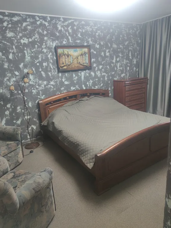 Уютная двухкомнатная квартира — аренда посуточно в Московский