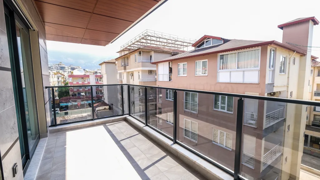 Трехкомнатный пентхаус в районе пляжа Клеопатра в комплексе Бестхоум