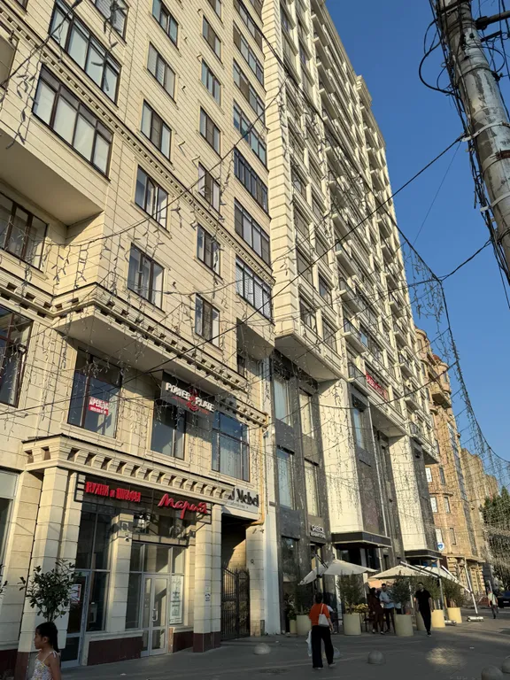 Студия с видом на озеро