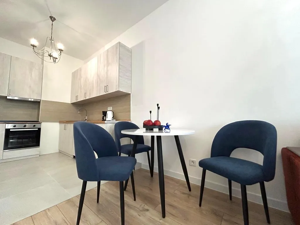 Квартира Двухкомнатные апартаменты Ван Гог рядом со знаменитым Арбатом — Алматы