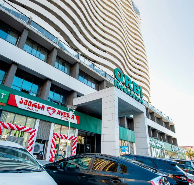 Уютная и светлая квартира с видом на море Volna