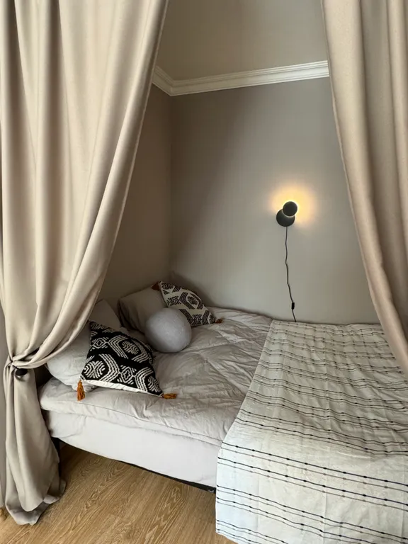 Уютное гнёздышко у леса