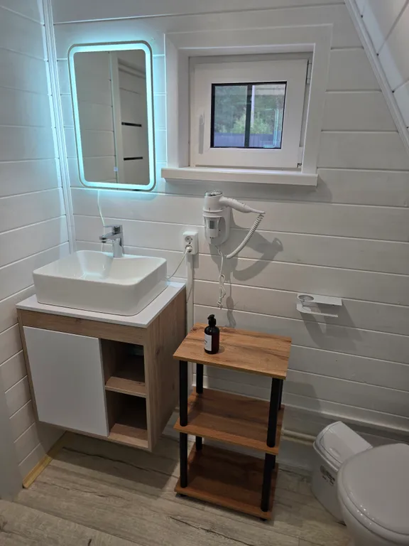 Коттедж Коттедж Двухуровневый семейный номер с 2 спальными комнатами и верандой — Озёры