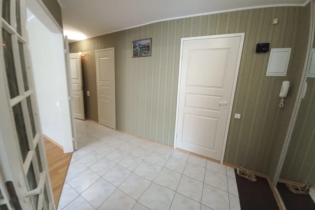 Квартира на площади Славы