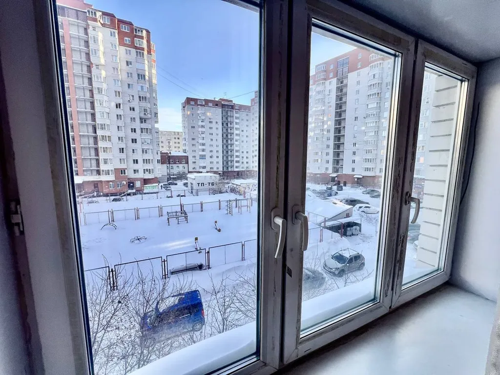 Квартира Квартира Уютная светлая студия, центр, ТЦ Вояж, парковка, кафе, аквапарк источник — Тюмень
