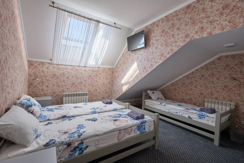 7-комнатный Дом