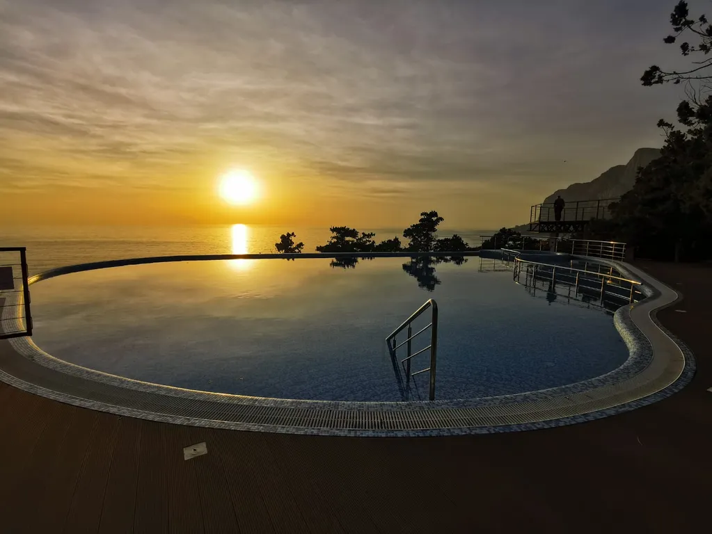 Апартаменты в Ласпи с видом на море