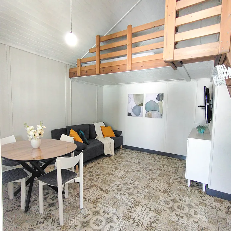 Уютный Домик с Террасой