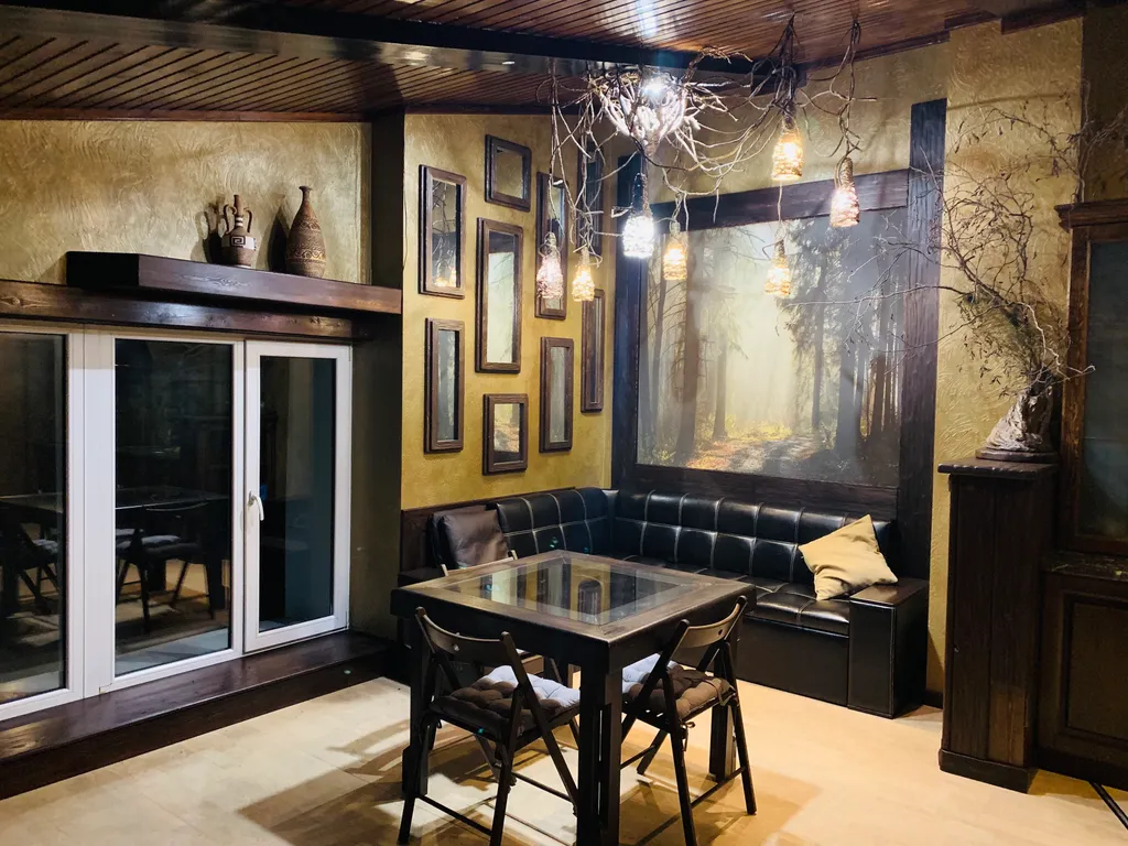 6-комнатная Квартира