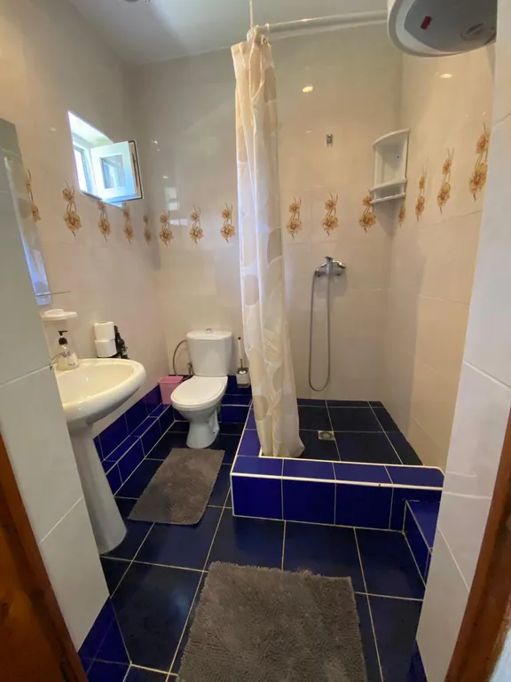 Уютная комната с удобствами