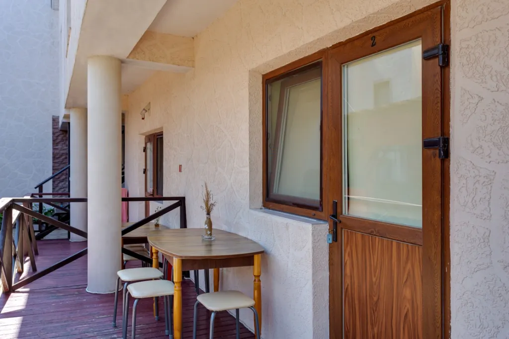 Коттедж Отель Лиав — аренда посуточно в Прибрежное