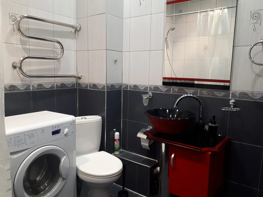 Комфортная квартира в новом доме в микрорайоне Зелёная Роща