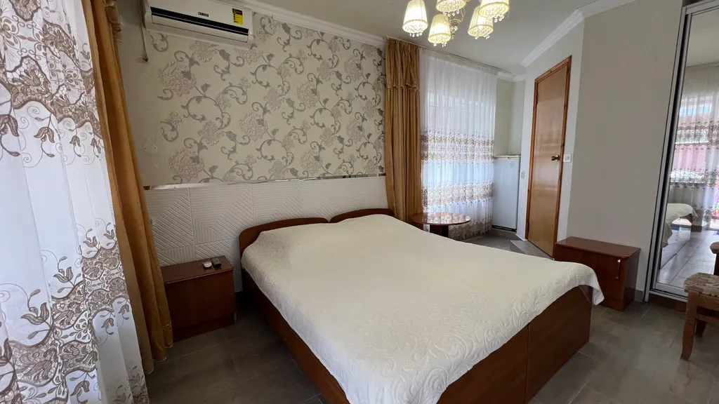 Квартира Комната — аренда посуточно в Вардане