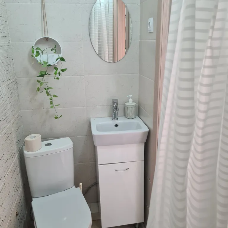 Уютное тихое жильё рядом с вокзалом парком и магазинами