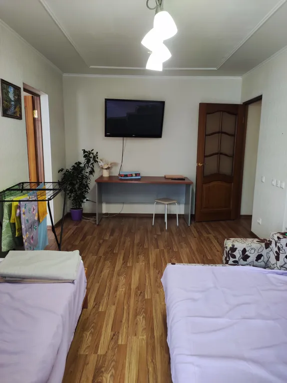 2х комнатная квартира на 6 человек рядом с центром