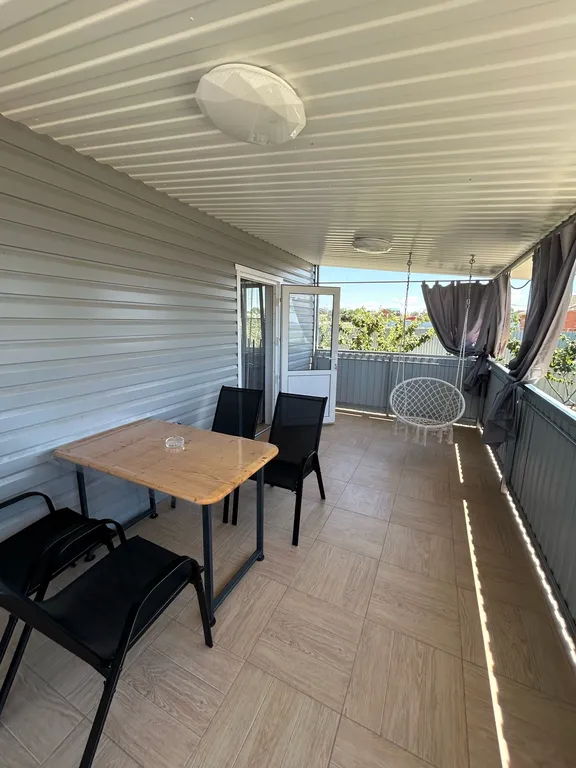 Уютный дом без хозяев не далеко от моря