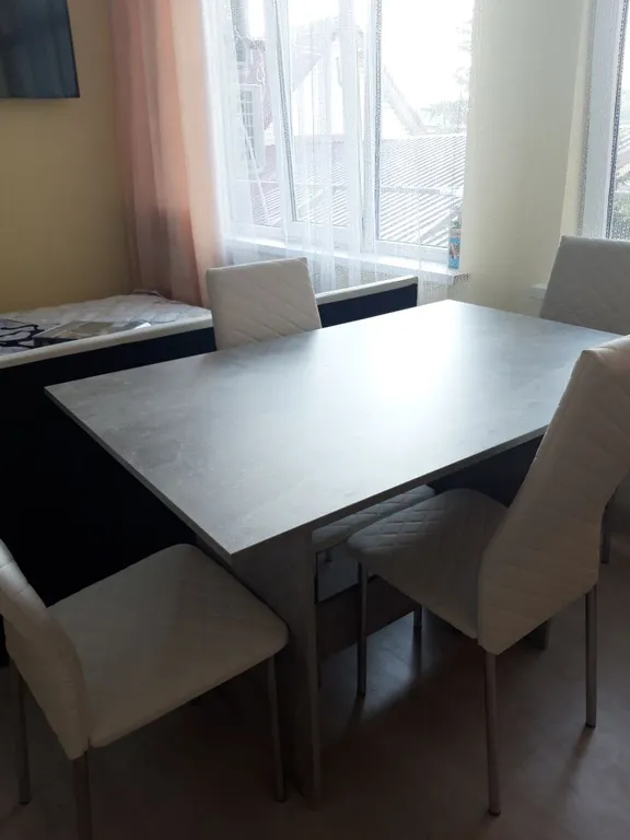 Квартира Квартира Уютная студия с видом на горы в охраняемом дворе — Сочи