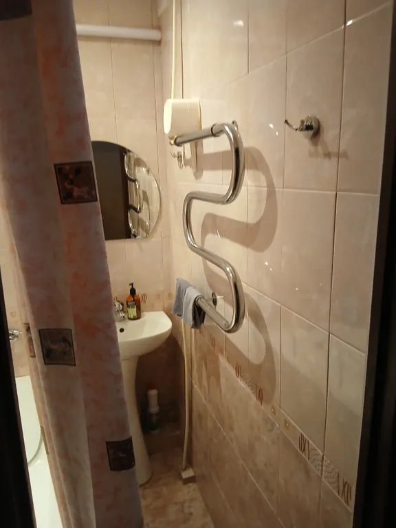 Двухкомнатная теплая квартира