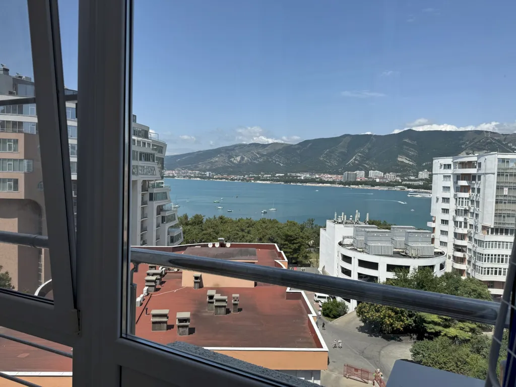 Квартира Первая береговая с видом на море и террасой – Толстый мыс — аренда посуточно в Геленджик